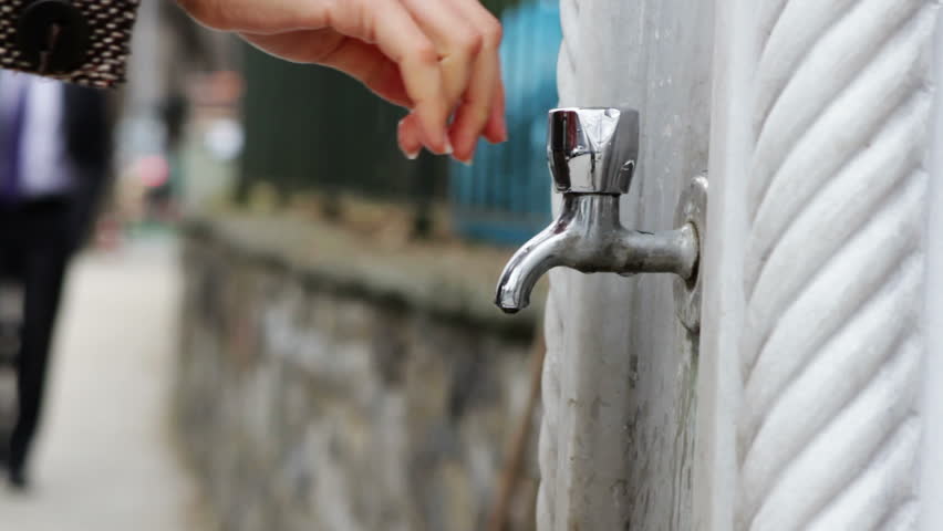 open and close tap