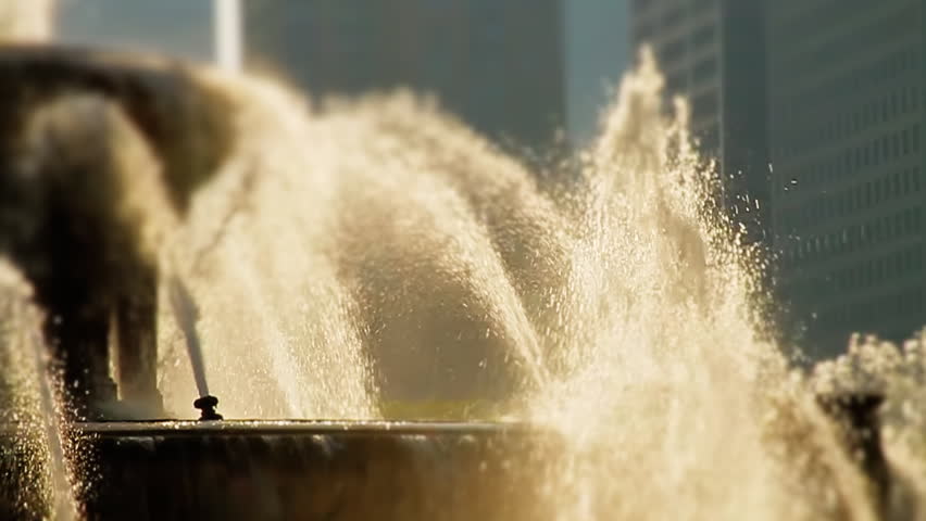 Slow motion fountain