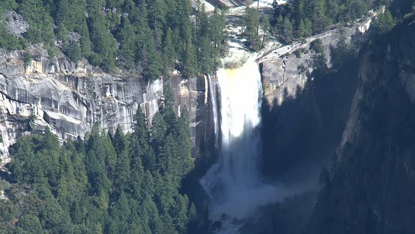 Yosemite National Park, spanning eastern portions of Tuolumne, Mariposa and Madera counties in east central California, "united states".