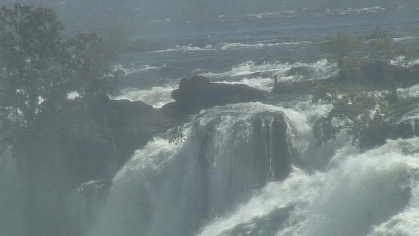 Zoom-Out: Close to Wide, Victoria Falls