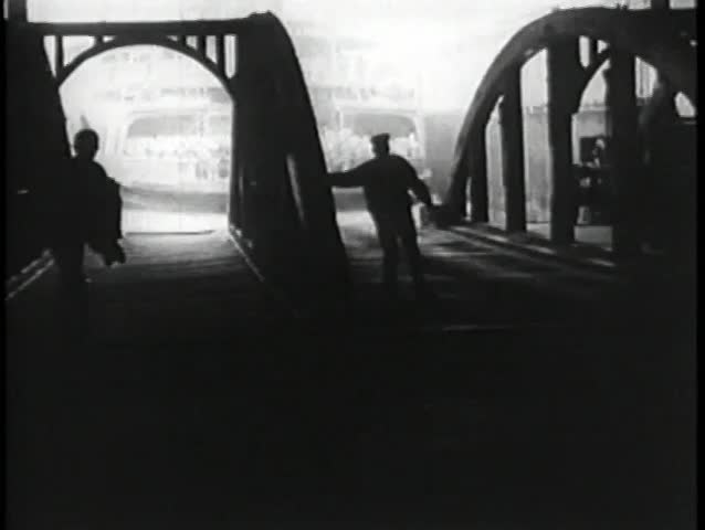 Montage - Staten Island ferry , 1930s