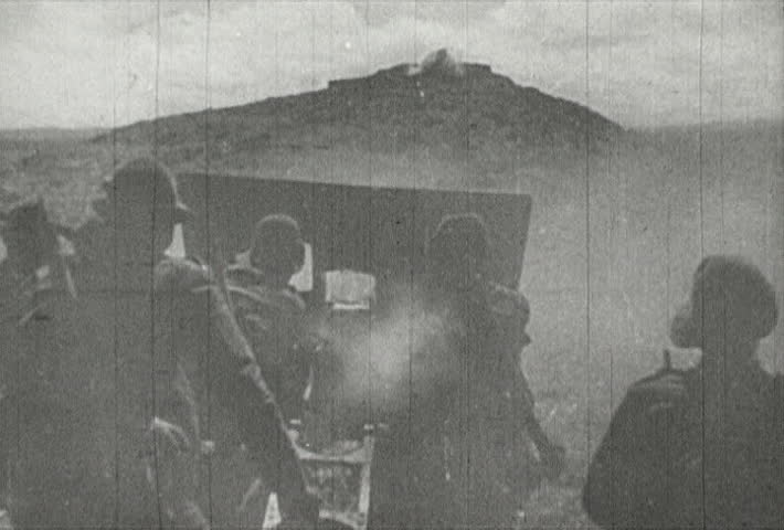 EUROPE - CIRCA 1942-1944: World War II, Italian Soldiers Firing Artillery