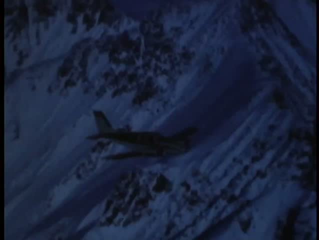 Airplane crashes into mountain and breaks poison gas canister