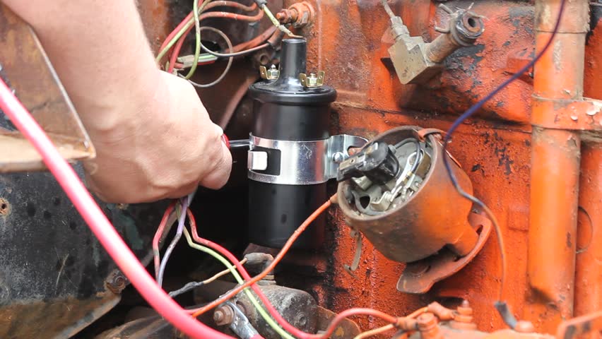 Tighten And Loosen Old Style Engine Ignition Coil By Hand Tool