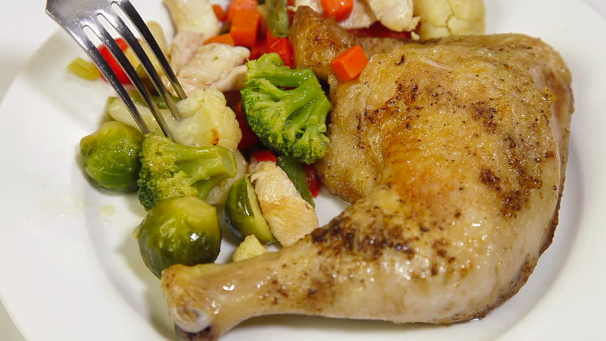  Eating Fried Chicken  and Vegetable Stir Fry