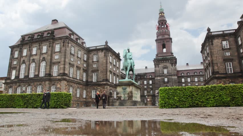 Christiansborg Slot with monument of person on horse - Rytterstatuen af Christian, author Anne Marie Carl Nielsen in 1928