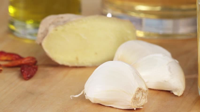 Garlic, ginger, chilli, oil and vinegar