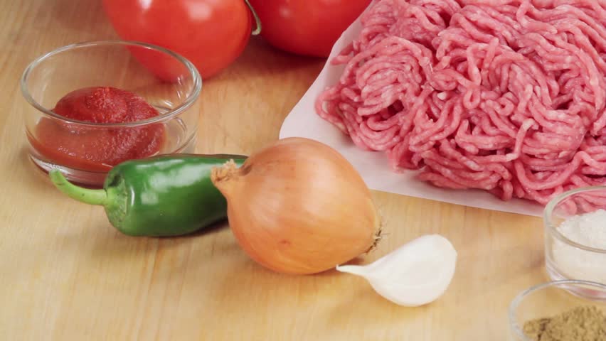 Ingredients for chilli con carne