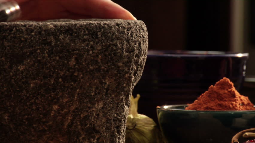 pan from mexican spices to mocaljete