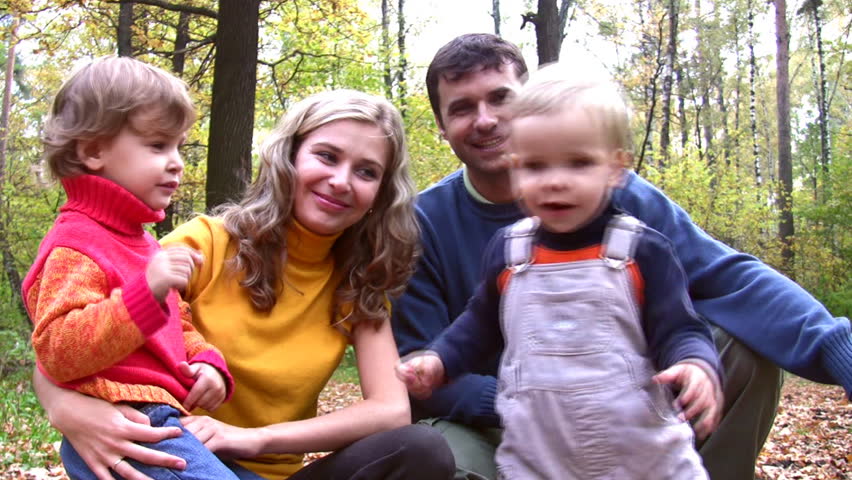 family of four. Faces 