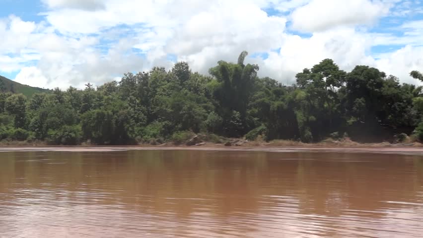 NAM OU RIVER - AUGUST 16: River cruise from Nong Khiaw to Luang Prabang August 16, 2012 in Nam Ou river, Laos.