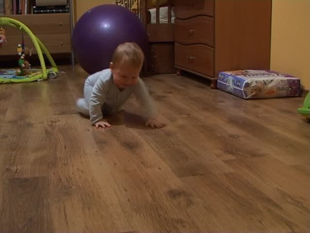 Toddler: happy crawling