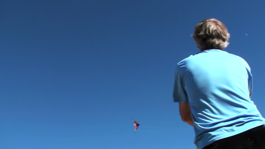 Man flies stunt kite - HD