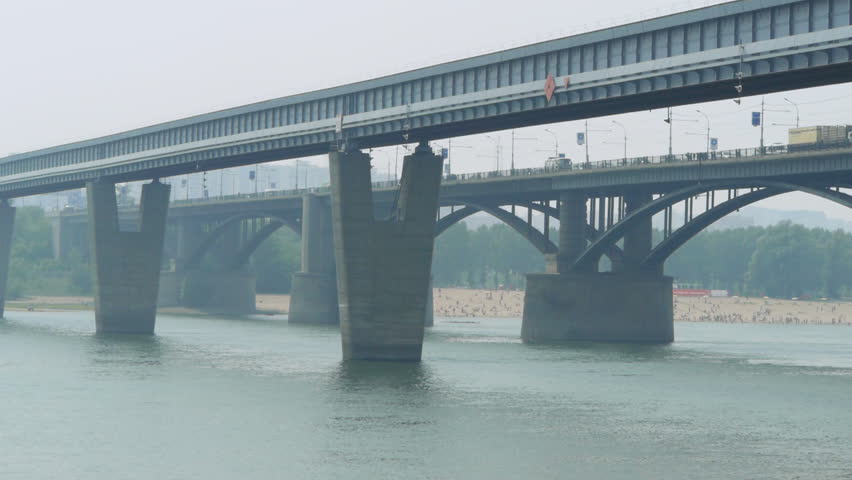 Bridge across the river 
