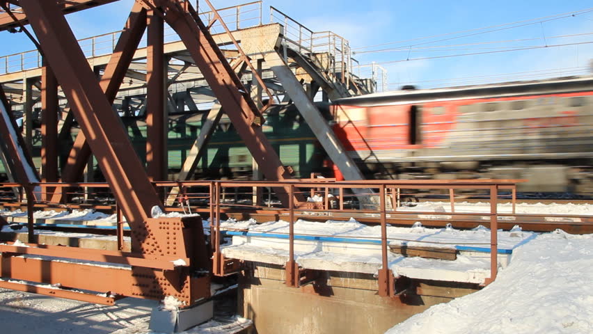 The railway, the train on the bridge 