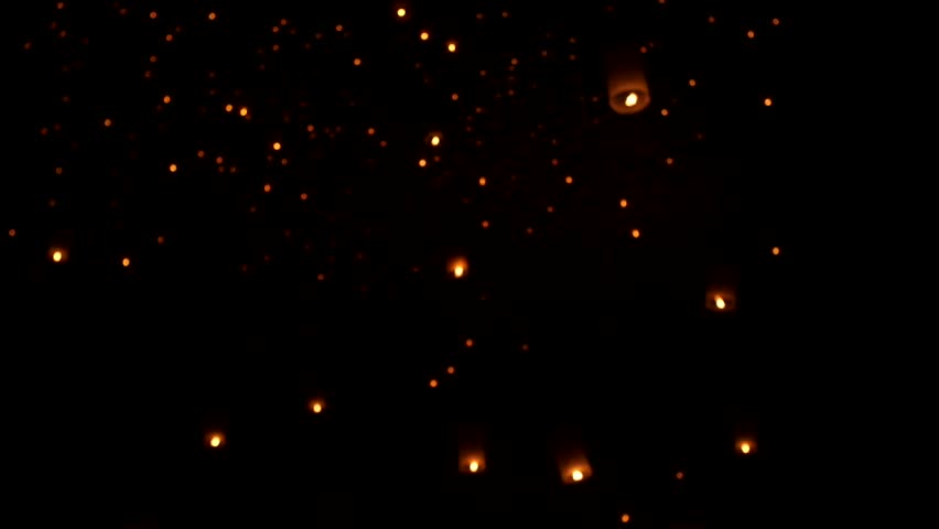 CHIANG MAI, THAILAND-NOV 24:Yee Peng Festival - people release floating lanterns to sky for make a wish for the future in Yee Peng Festival on November 24, 2012 in Chiang Mai, Thailand
