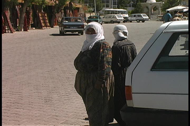 Traditional Islamic Women