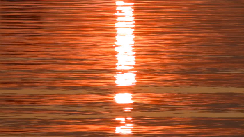 Sunset paints in reflexion II. 