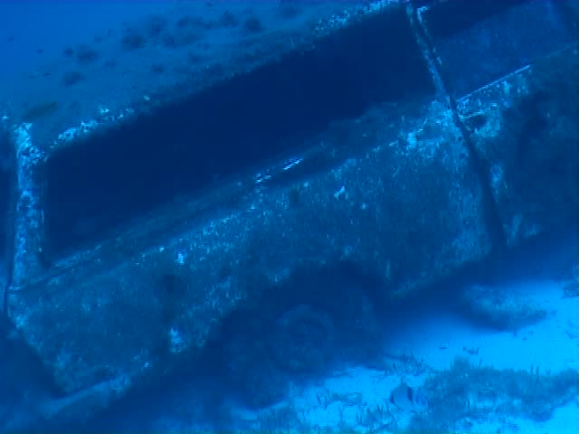 Malta underwater ship wreck diving