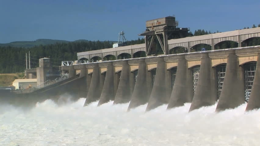 Bonneville Dam, Hydroelectric dam in the Columbia River Gorge