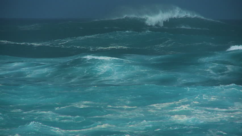 Giant breaking waves driven by high winds 60 FPS
