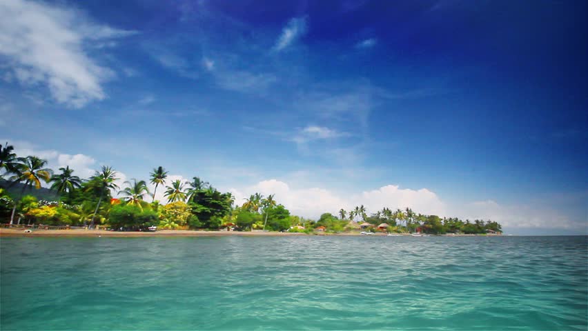 Tropical beach (left)