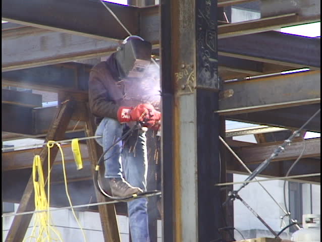 construction worker welding 1