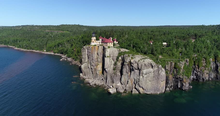 Fog out on the lake at Split Rock lighthouse Minnesota image - Free ...