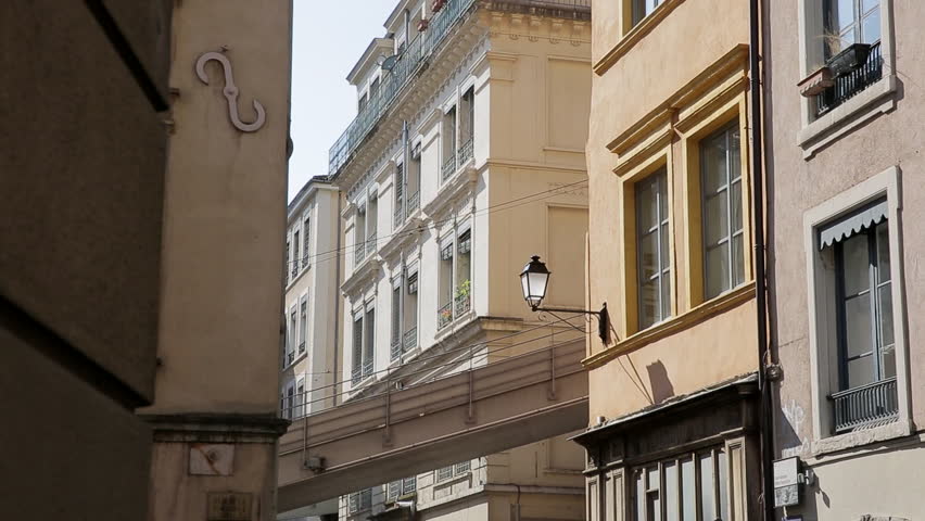 Header of funicular