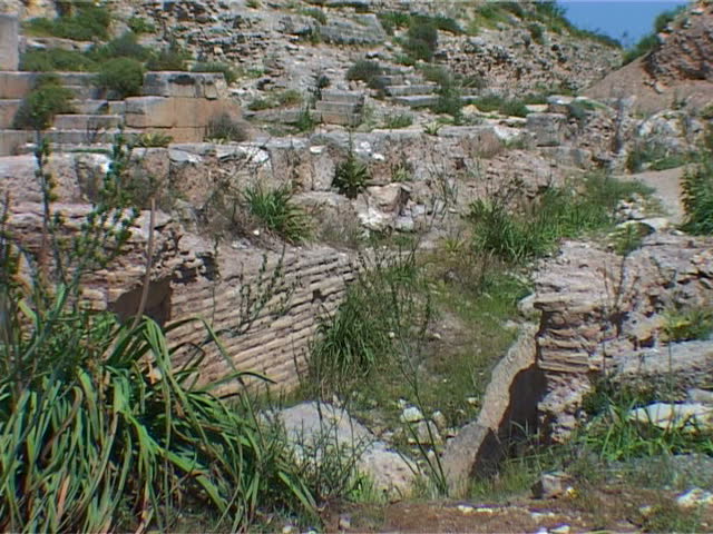 Header of ashlar