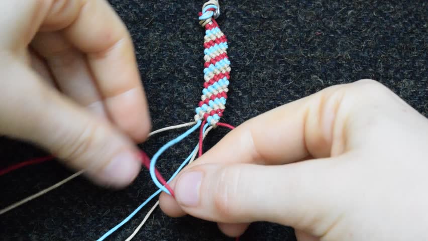 Header of macrame