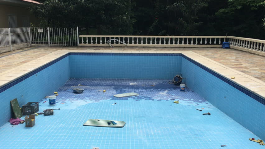 swimming pool without air