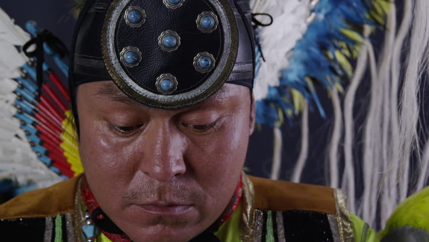 Header of headdress