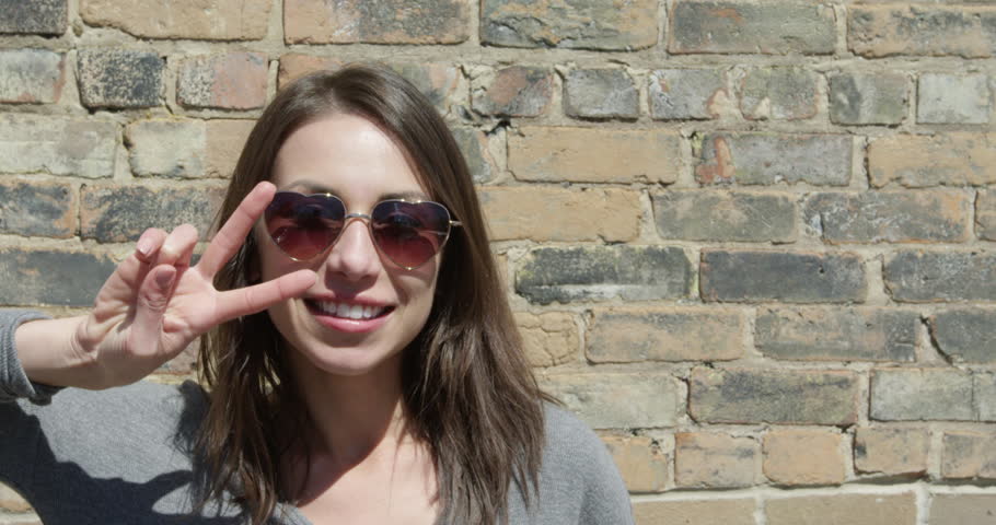 Header of hippy