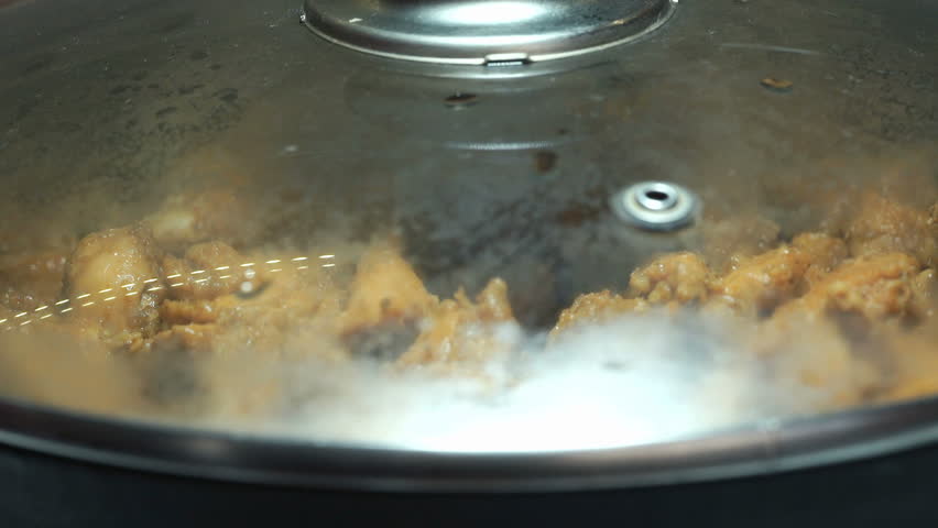 Chicken Stir Fry in a skillet image - Free stock photo - Public Domain