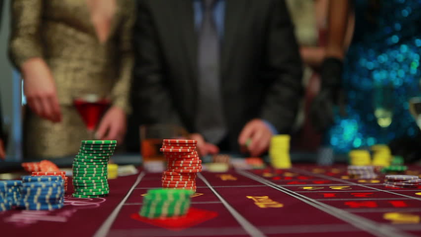 Gambling Game in a Casino image - Free stock photo - Public Domain ...