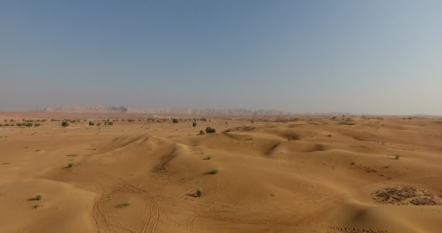 IRAQ - CIRCA 2002: Eridu, Tell Abu Shahrain, Iraq. Pan-left Across The ...