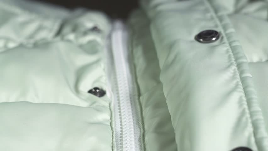 Header of unfasten