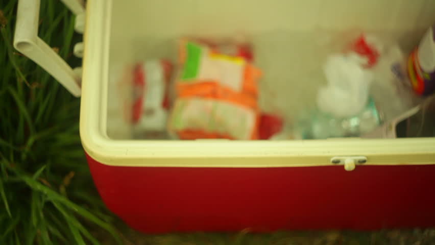 Header of cooler