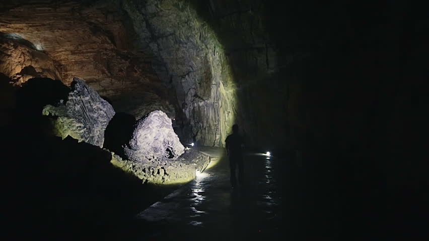 Header of spelunker