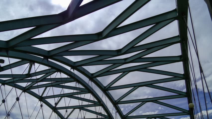 Header of speer