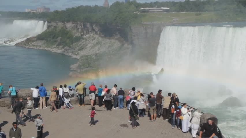 people-looking-at-niagara-falls-in-ontario-canada-image-free-stock