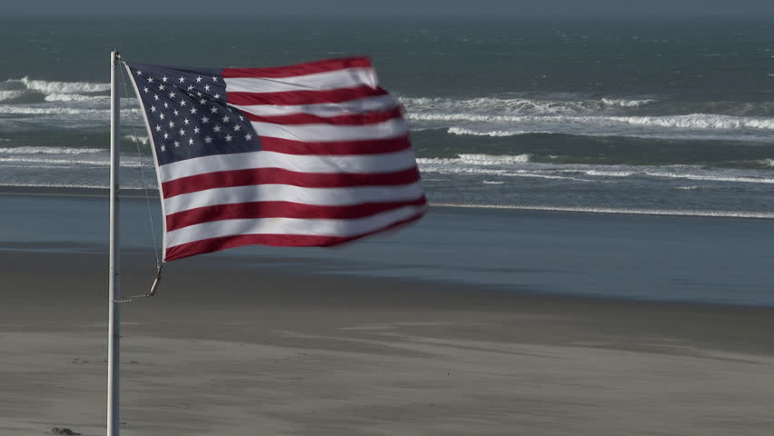Afbeeldingsresultaat voor american flag on the beach